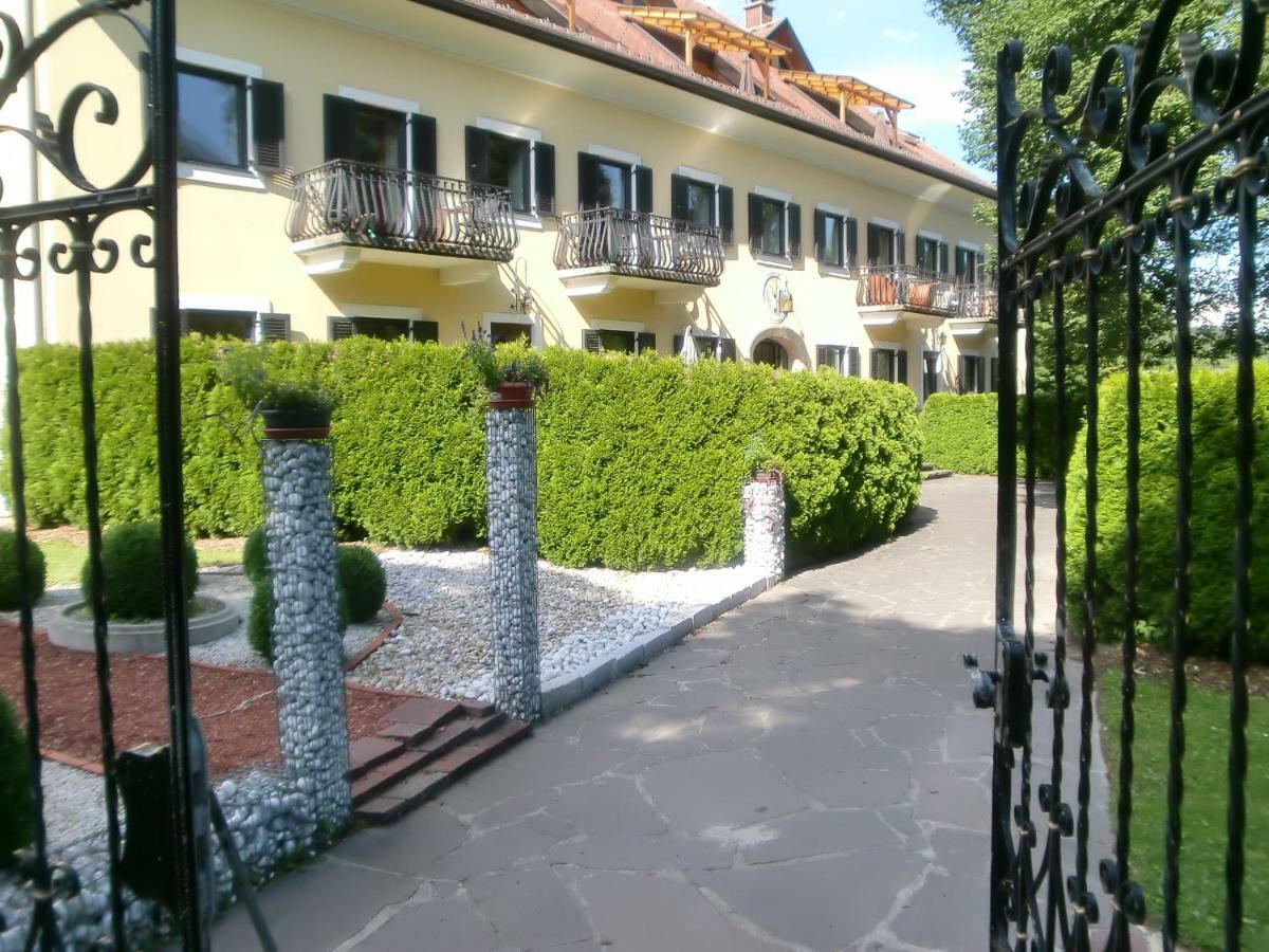 Garten- & Loggia-Appartement Herrenhaus Dellach im Drautal Экстерьер фото